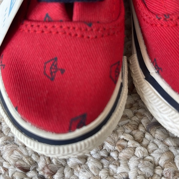 NWT - Picture 2 of 4